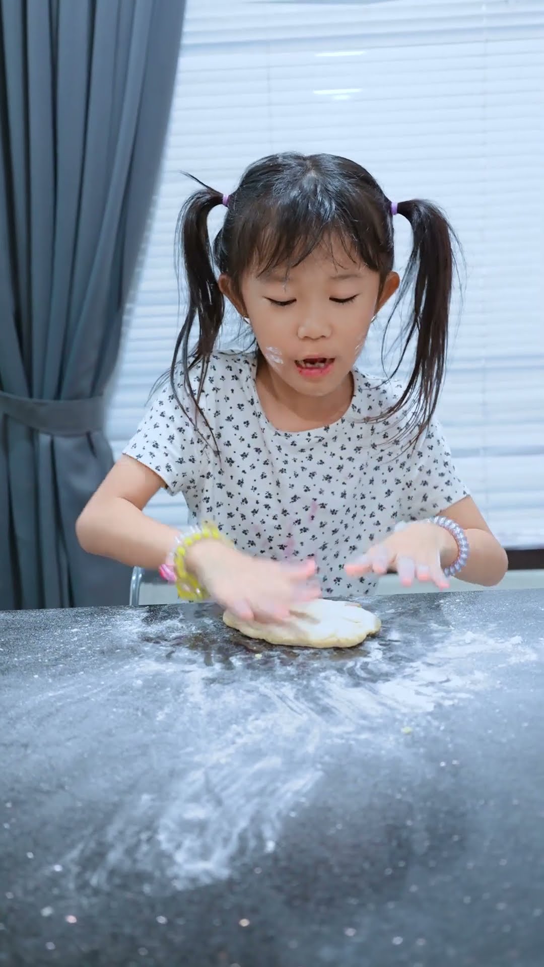 Akhirnya Aletha Boleh Masak Sendiri #alethaabew